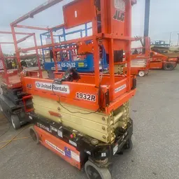 2017 JLG 1932R Scissor Lift