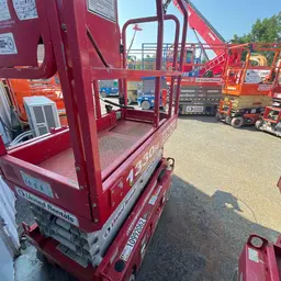 2019 MEC 1330SE Scissor Lift