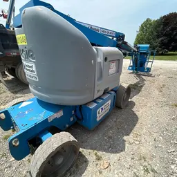 2016 Genie Z-40/23N RJ Articulating Boom Lift