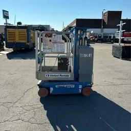 2017 Genie GR-15 Self-Propelled One-Person Lift