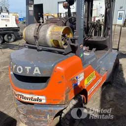 2019 Toyota 8FGU25 Warehouse Forklift