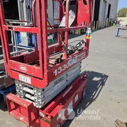2018 MEC 1330SE Scissor Lift