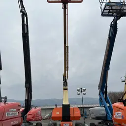 2016 JLG 800AJ Articulating Boom Lift
