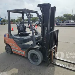 2018 Toyota 8FDU25 Warehouse Forklift