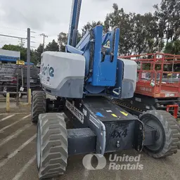 2017 Genie Z-60/37FE Articulating Boom Lift