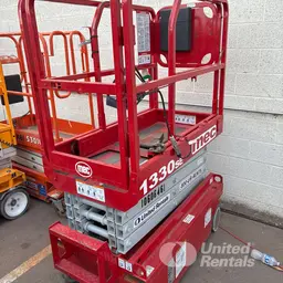 2017 MEC 1330SE Scissor Lift
