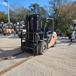 2019 Toyota 8FD45U Warehouse Forklift