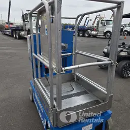 2019 Genie GR-20 Self-Propelled One-Person Lift