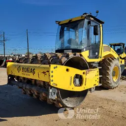 2021 BOMAG BW211PD-5 Single Drum Roller