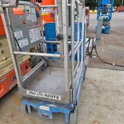 2019 Genie GR-20 Self-Propelled One-Person Lift