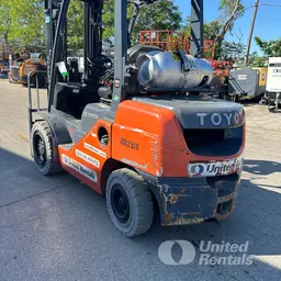2020 Toyota 8FGU30 Warehouse Forklift