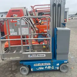 2017 Genie GR-20 Self-Propelled One-Person Lift
