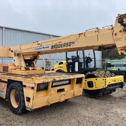 2014 Broderson IC-200-3H