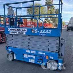2019 Genie GS-3232 Scissor Lift