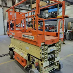 2017 JLG 3246ES Scissor Lift
