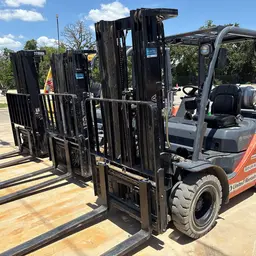 2019 Toyota 8FGU25 Warehouse Forklift