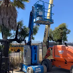 2016 Genie Z-30/20N Articulating Boom Lift