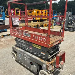 2016 Skyjack SJIII3219 Scissor Lift