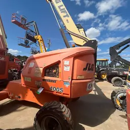 2017 JLG 400S Boom Lift