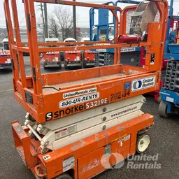 2018 Snorkel S3219E Scissor Lift