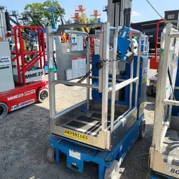 2018 Genie GR-20 Self-Propelled One-Person Lift
