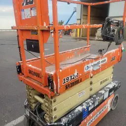 2017 JLG 1932R Scissor Lift