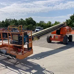 2017 JLG 800S Boom Lift