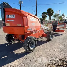 2017 JLG 400S Boom Lift