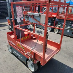 2016 Skyjack SJ12 Self-Propelled One-Person Lift