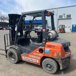 2019 Toyota 8FGU30 Warehouse Forklift