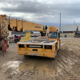 2011 Broderson IC-200-3G