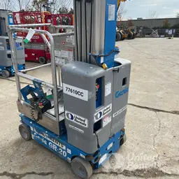 2016 Genie GR-20 Self-Propelled One-Person Lift