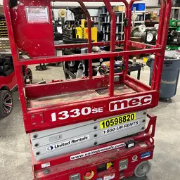 2017 MEC 1330SE Scissor Lift