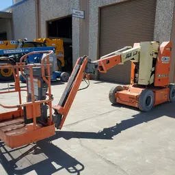 2015 JLG E300AJP Articulating Boom Lift