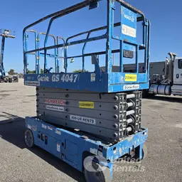 2017 Genie GS-4047 Scissor Lift
