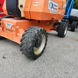 2016 JLG 800AJ Articulating Boom Lift