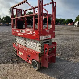 2018 MEC 1930SE Scissor Lift