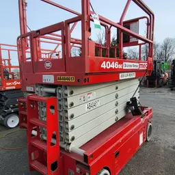 2018 MEC 4046SE Scissor Lift