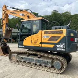 2019 HYUNDAI HX160L Excavator