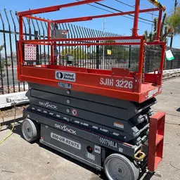 2018 Skyjack SJIII3226 Scissor Lift