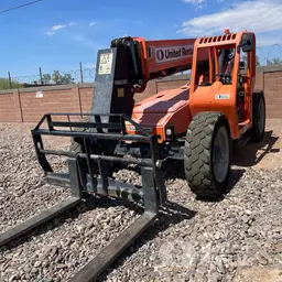 2018 SKYTRAK 8042 Forklift