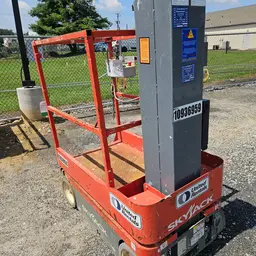 2019 Skyjack SJ12 Self-Propelled One-Person Lift