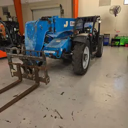 2017 Genie GTH-844 Forklift