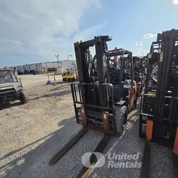2018 Toyota 8FDU30 Warehouse Forklift
