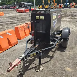 2022 Lincoln Electric LE400 Welder