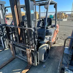 2017 Toyota 8FDU30 Warehouse Forklift