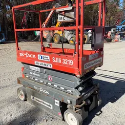 2018 Skyjack SJIII3219 Scissor Lift