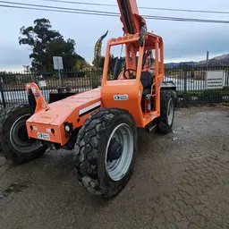2015 SKYTRAK 6042 Forklift