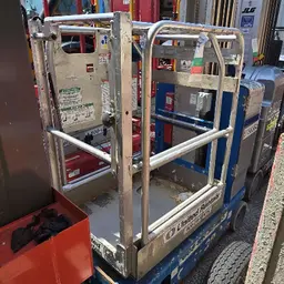2017 Genie GR-20 Self-Propelled One-Person Lift