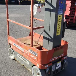 2017 Skyjack SJ12 Self-Propelled One-Person Lift
